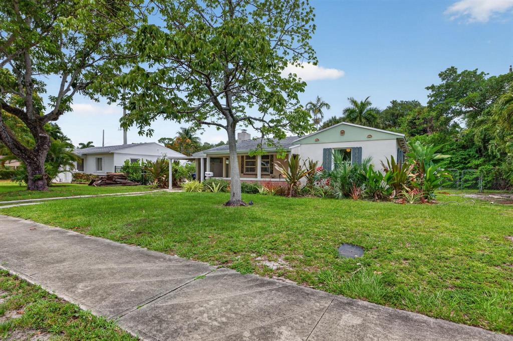 Investment property for sale in Fort Lauderdale, VA