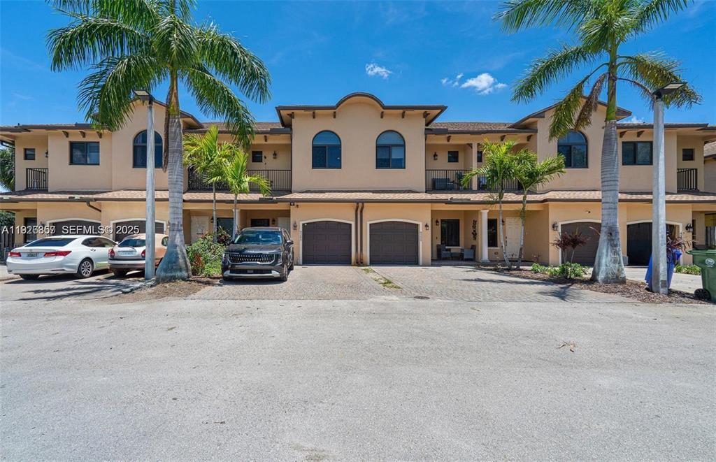 Investment property for sale in Pembroke Pines, VA