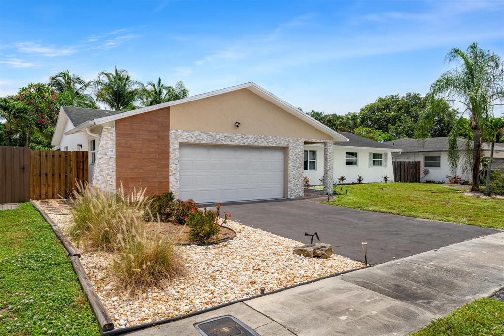 Investment property for sale in Fort Lauderdale, VA
