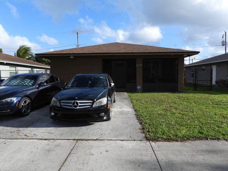 Investment property for sale in Pompano Beach, VA