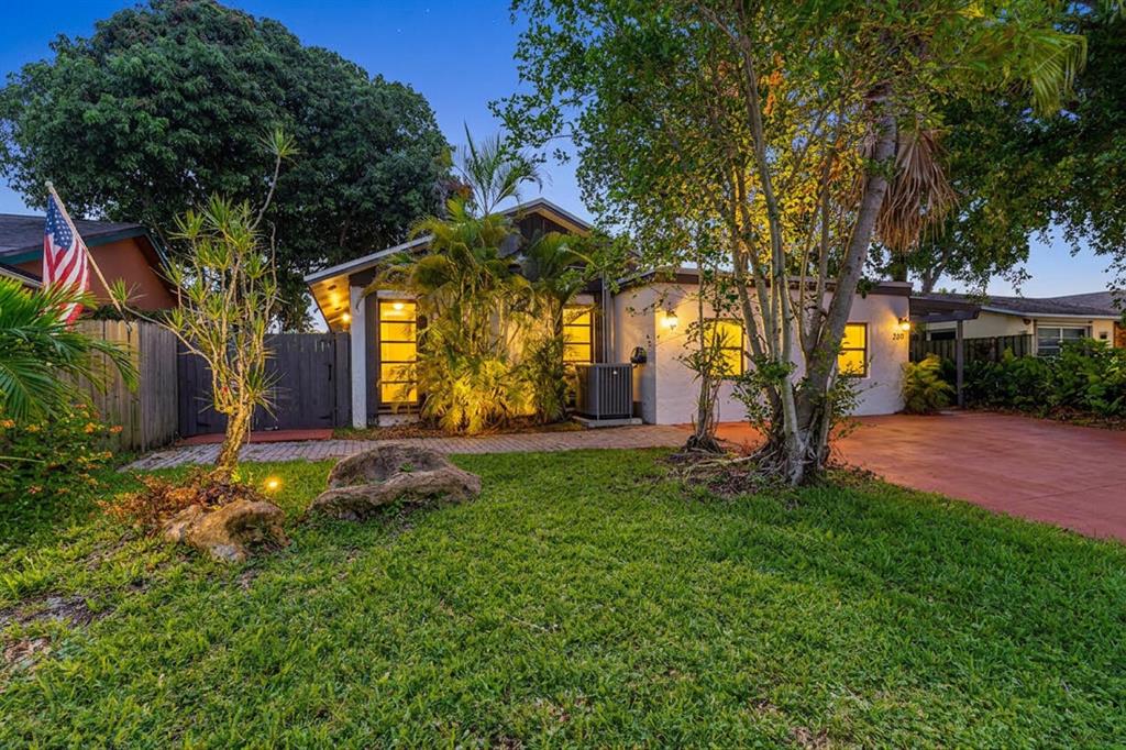 Investment property for sale in Deerfield Beach, VA