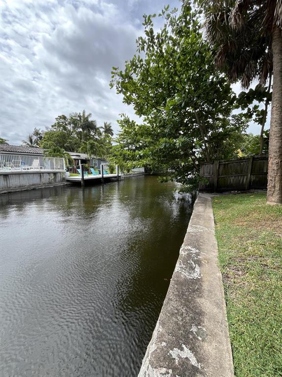 Investment property for sale in Fort Lauderdale, VA