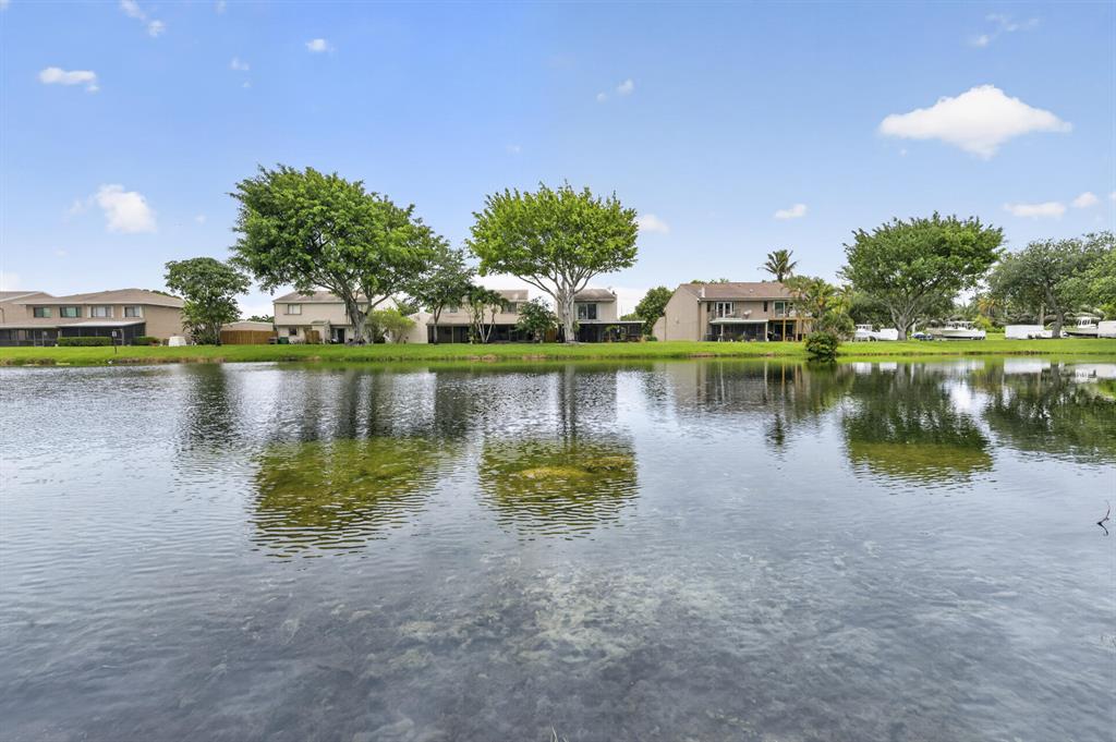 Investment property for sale in Davie, VA