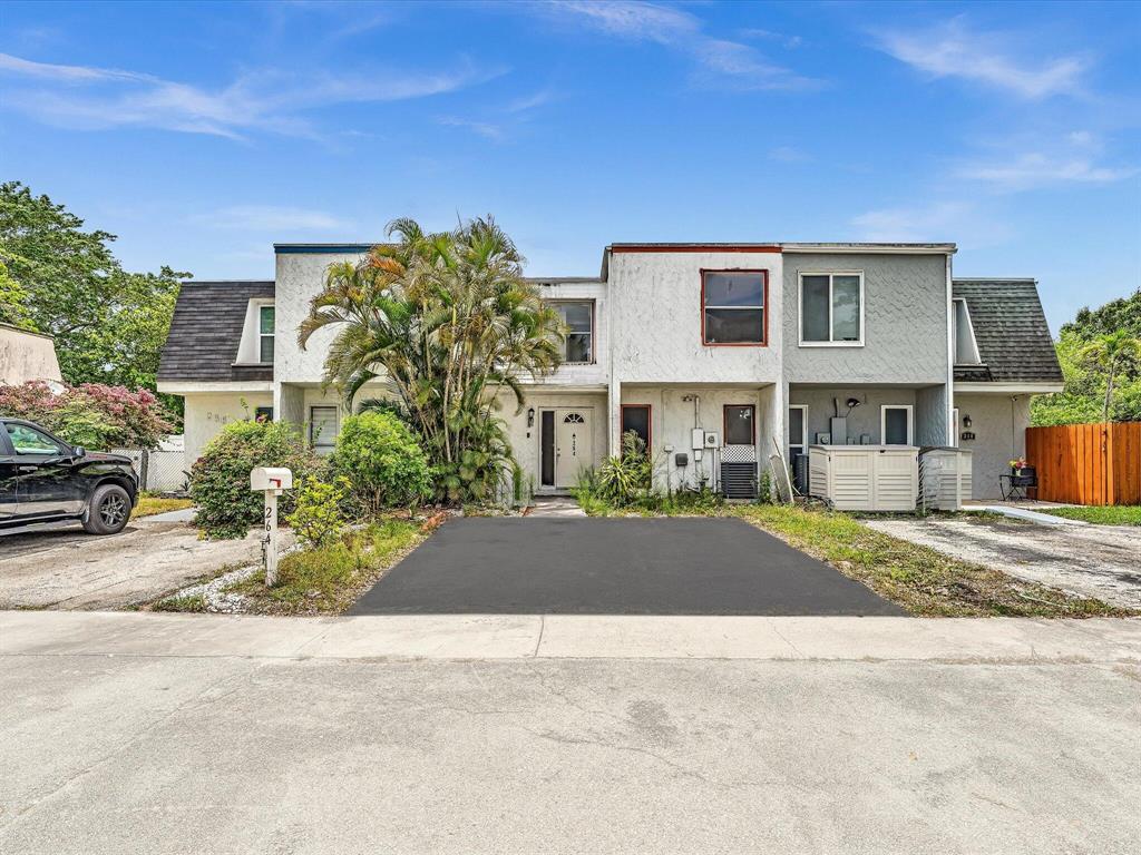 Investment property for sale in Coconut Creek, VA
