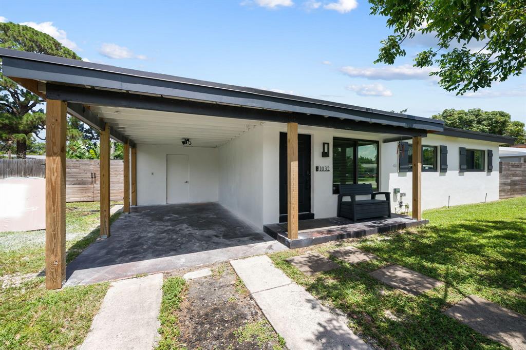 Investment property for sale in Pompano Beach, VA