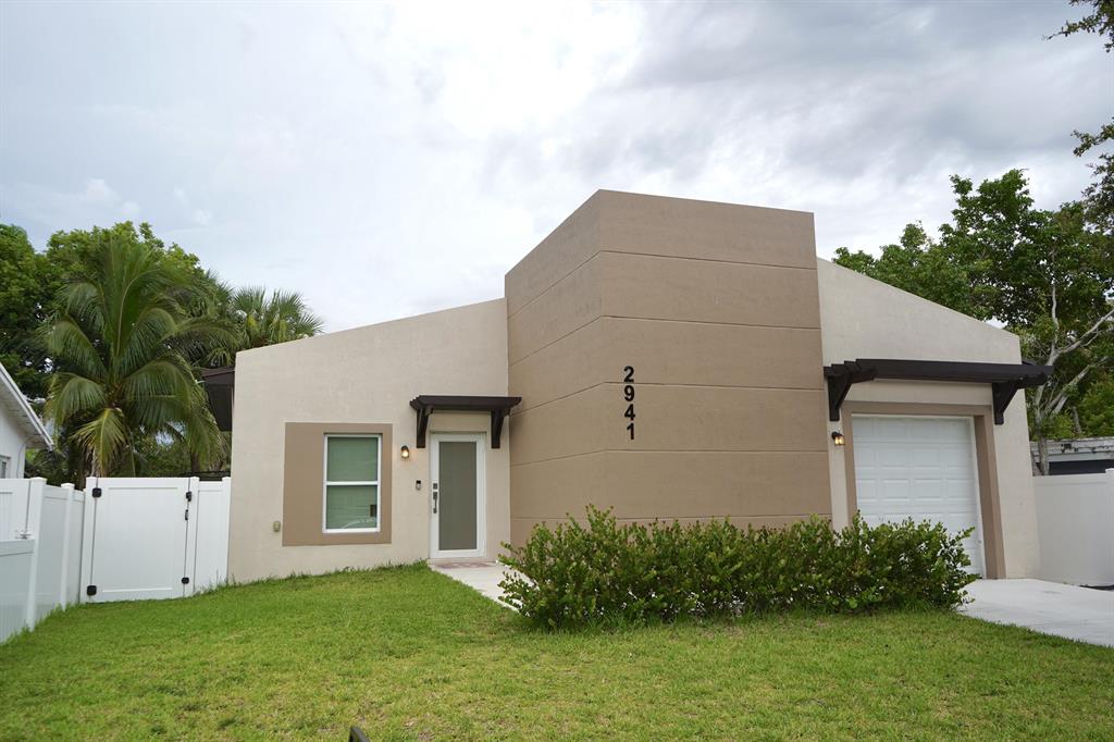 Investment property for sale in Fort Lauderdale, VA