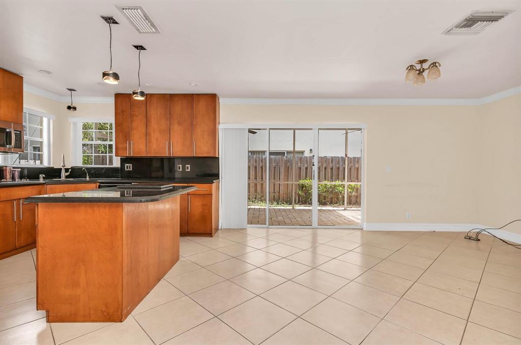 Investment property for sale in Coconut Creek, VA