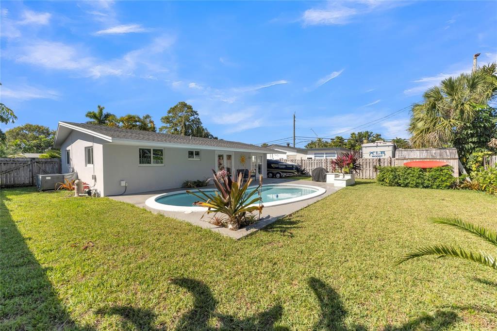 Investment property for sale in Oakland Park, VA