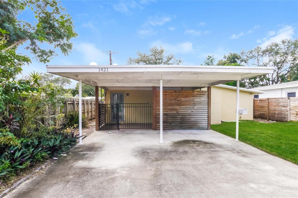 Investment property for sale in Fort Lauderdale, VA