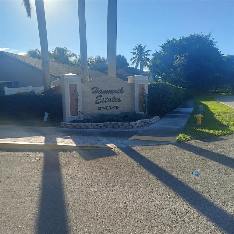 Investment property for sale in Coconut Creek, VA