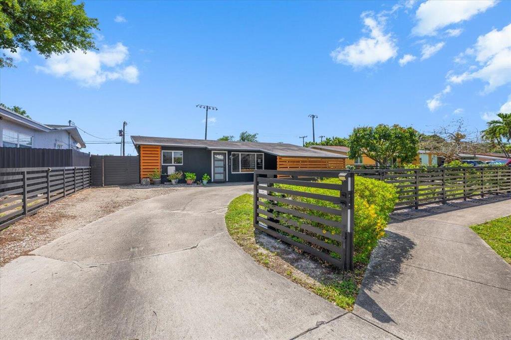 Investment property for sale in Fort Lauderdale, VA