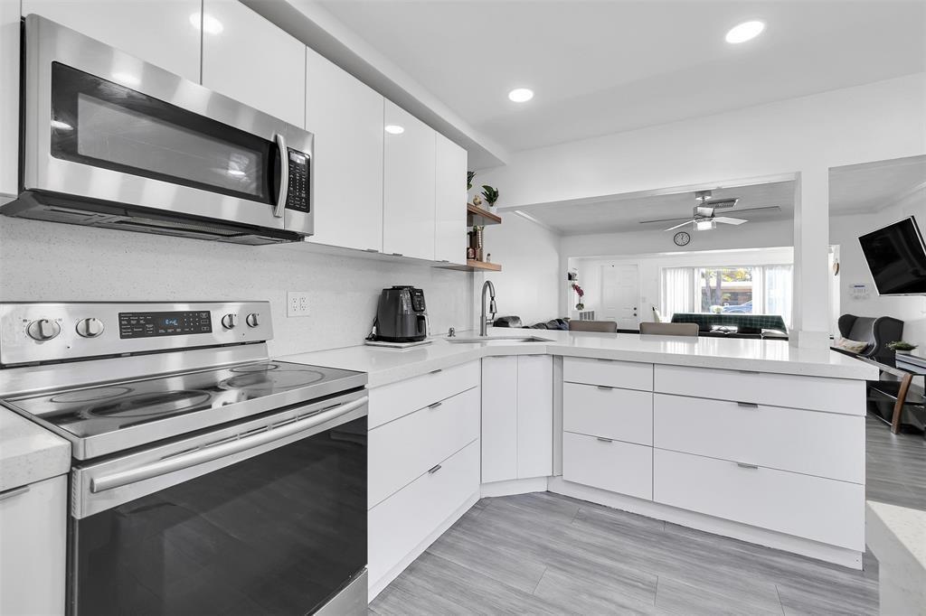 Investment property for sale in Hollywood, VA