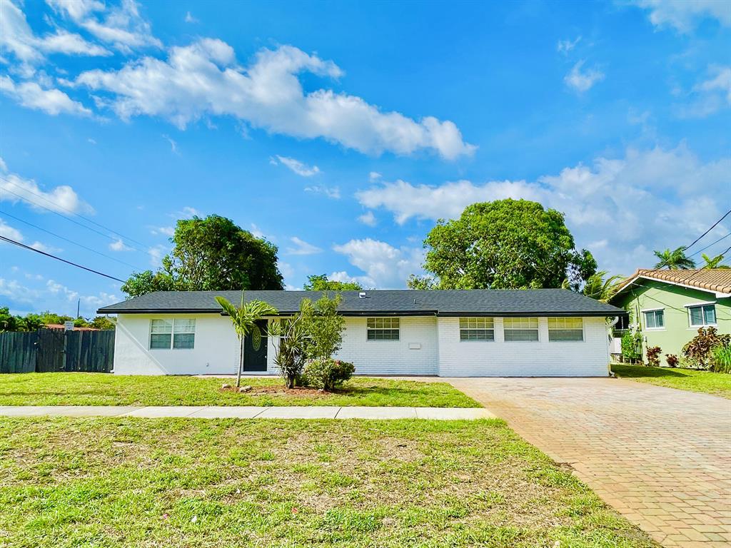 Investment property for sale in Fort Lauderdale, VA