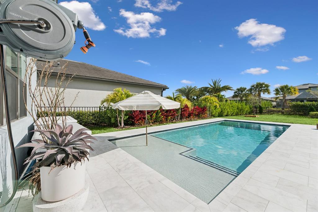 Investment property for sale in Fort Lauderdale, VA