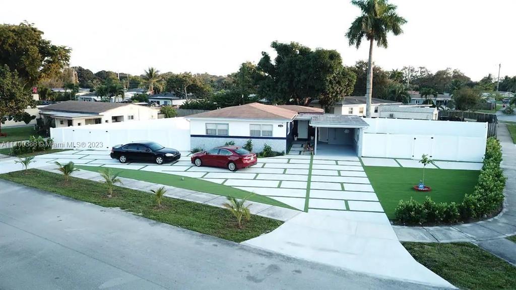 Investment property for sale in Fort Lauderdale, VA