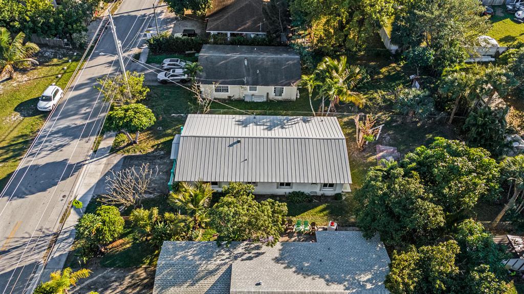 Investment property for sale in Oakland Park, VA