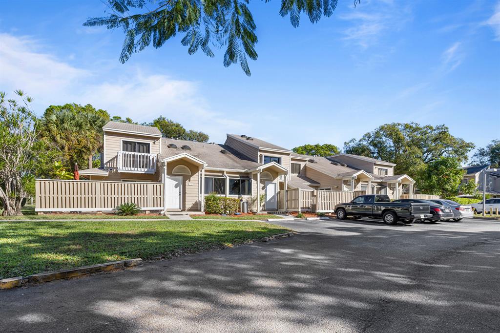 Investment property for sale in North Lauderdale, VA